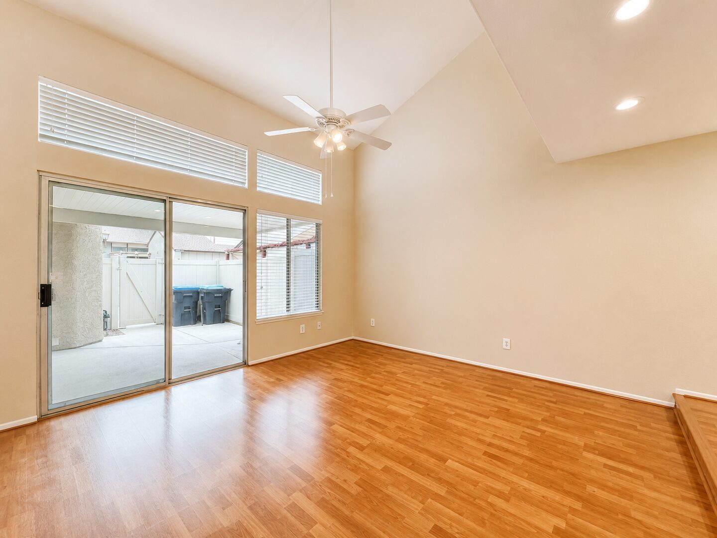 1629 Windmill Ln Unit E - Corona - California - 2 bed, 2 bath rental property