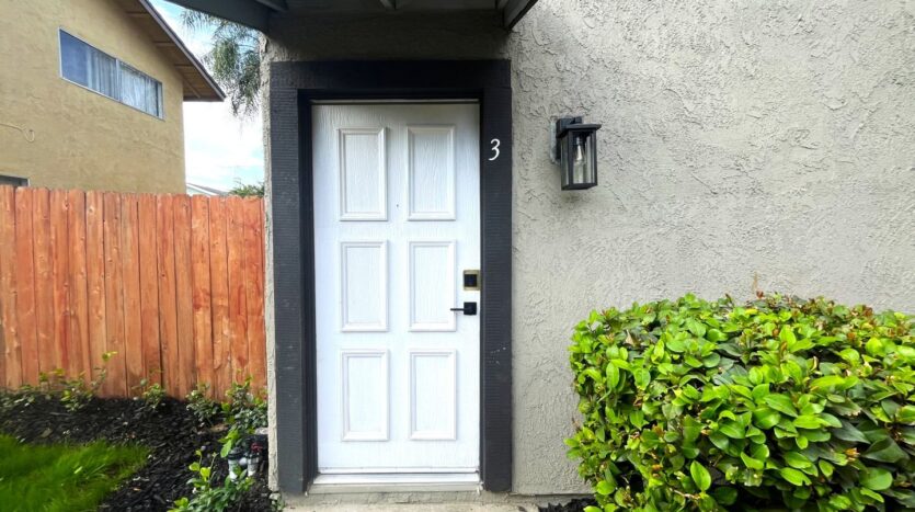 1708 Fairfield Ct - Ontario - California - 2 bed, 1.5 bath rental property