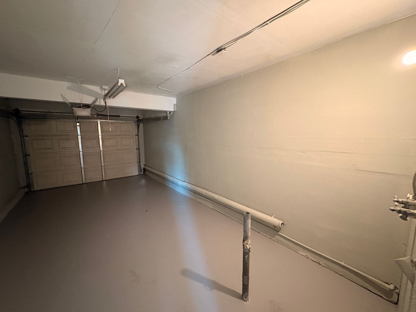 1708 Fairfield Ct - Ontario - California - 2 bed, 1.5 bath rental property