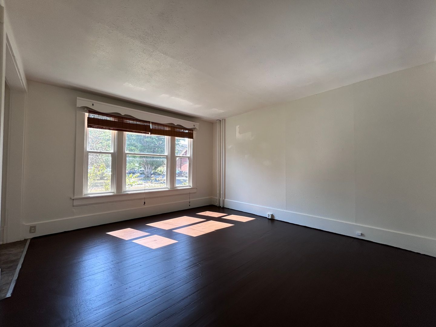 1801 I street - #2 - Bellingham - Washington - 2 bed, 1 bath rental property