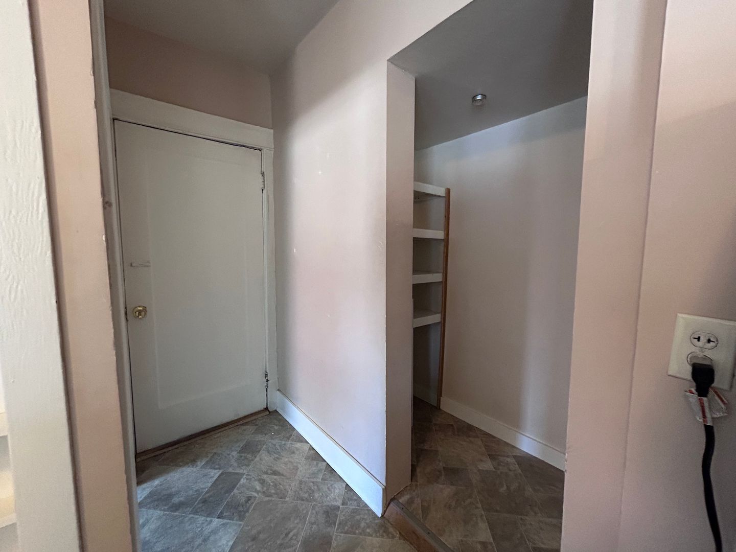 1801 I street - #2 - Bellingham - Washington - 2 bed, 1 bath rental property