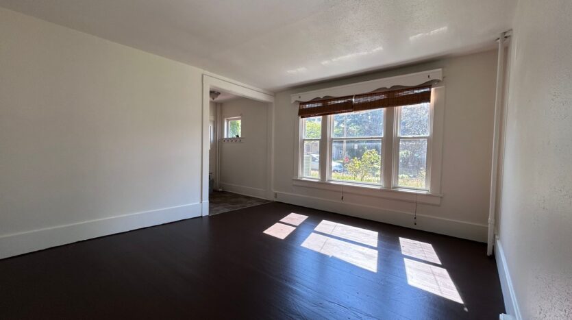 1801 I street - #2 - Bellingham - Washington - 2 bed, 1 bath rental property