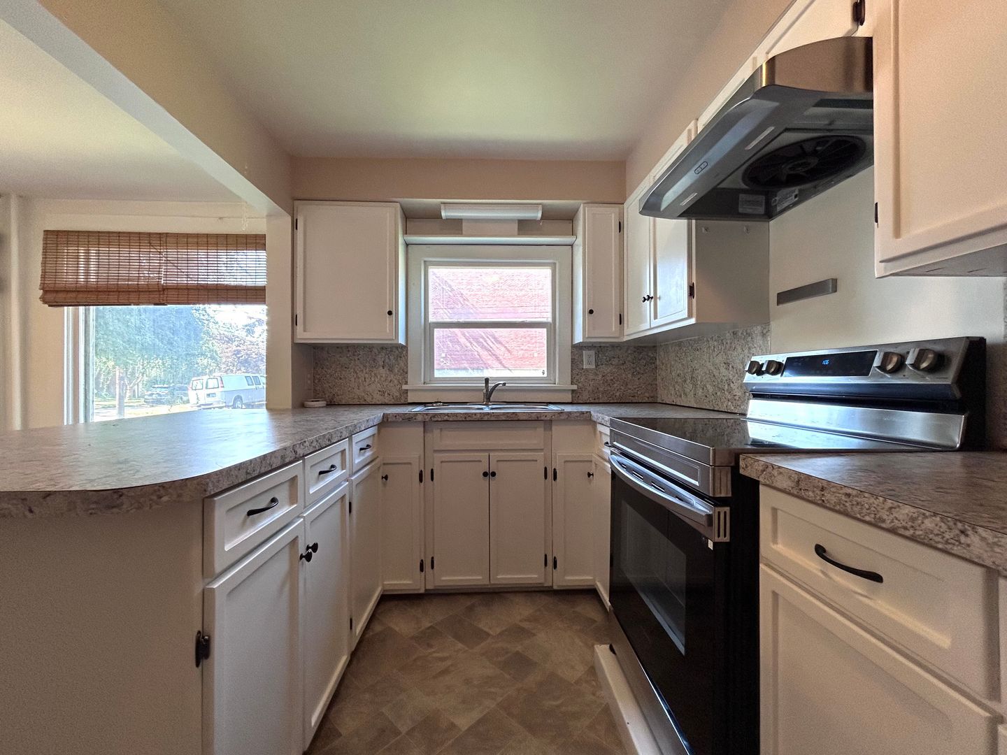 1801 I street - #2 - Bellingham - Washington - 2 bed, 1 bath rental property