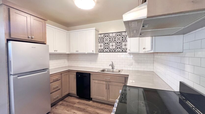 181 E Tall Fir Court - B - Sisters - Oregon - 1 bath rental property