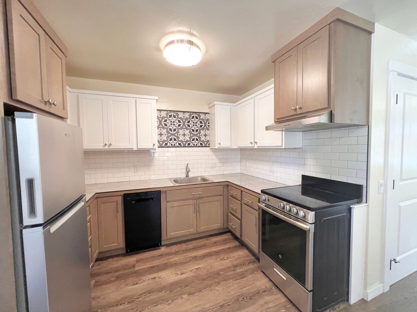 181 E Tall Fir Court - B - Sisters - Oregon - 1 bath rental property
