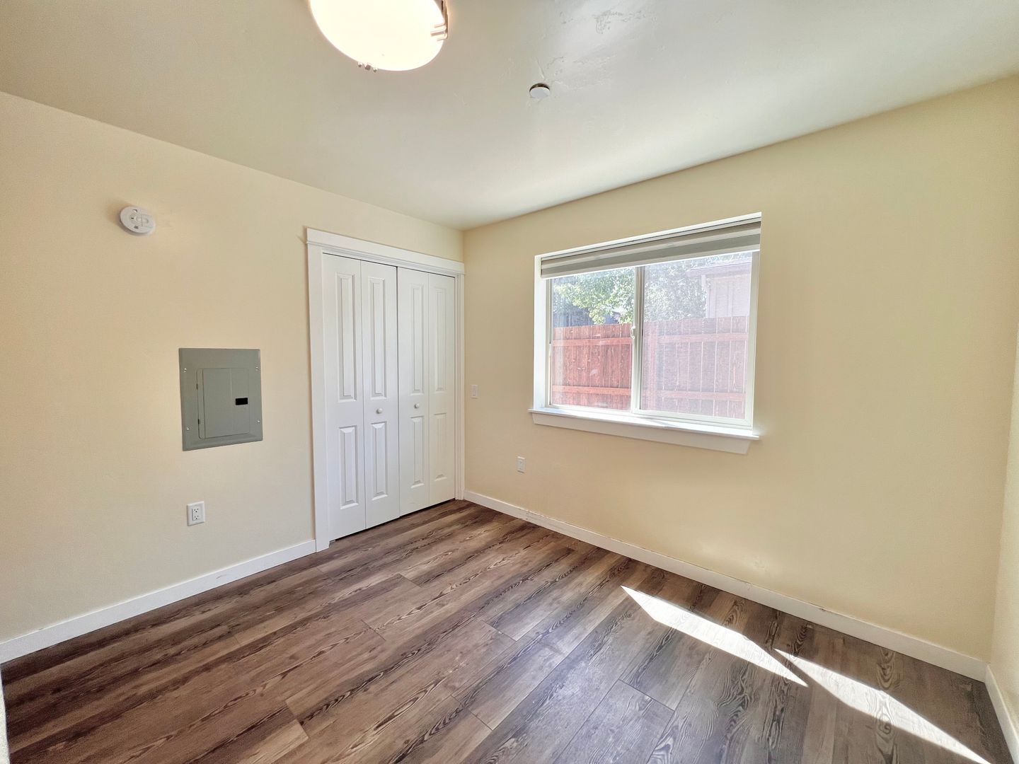 181 E Tall Fir Court - B - Sisters - Oregon - 1 bath rental property