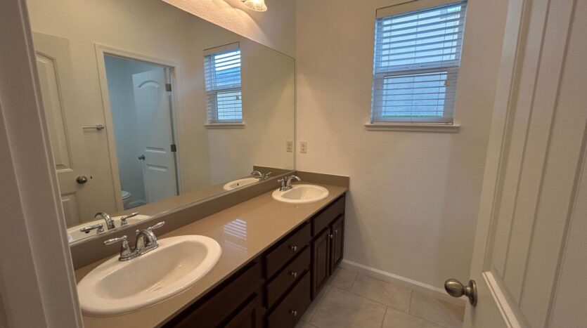 1850 Cascade Stable Lane - Reno - Nevada - 4 bed, 3 bath rental property