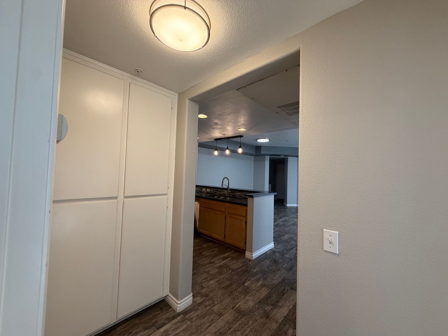 1886 Nantes Pl Unit 122 - Chula Vista - California - 3 bed, 2 bath rental property