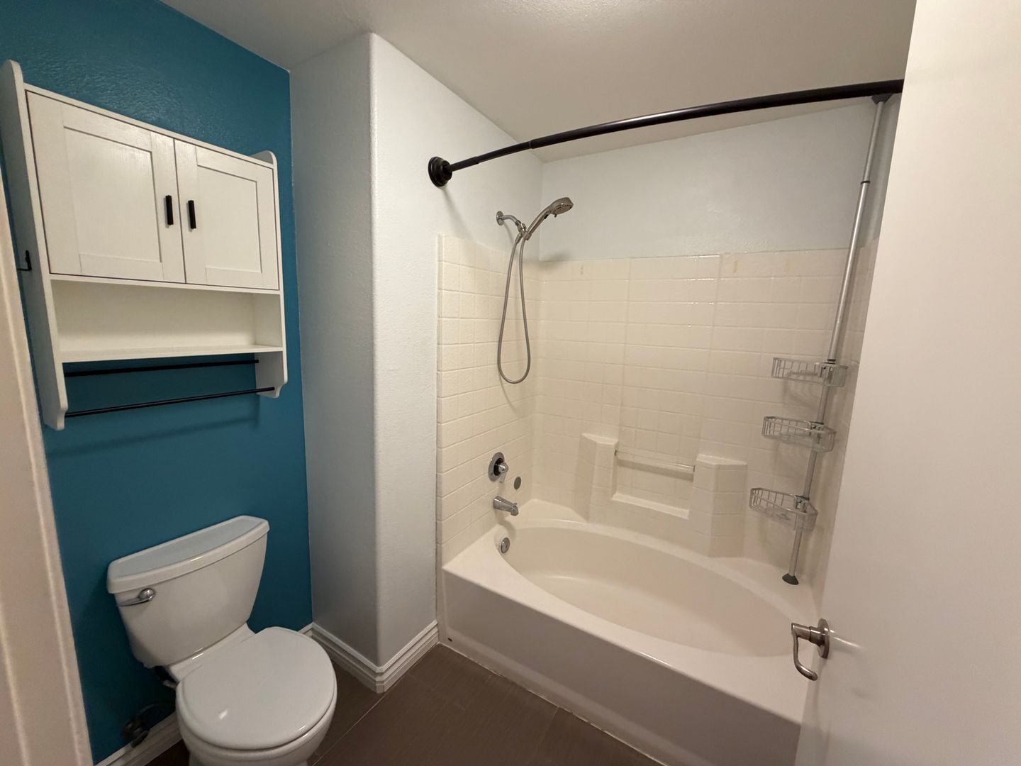 1886 Nantes Pl Unit 122 - Chula Vista - California - 3 bed, 2 bath rental property