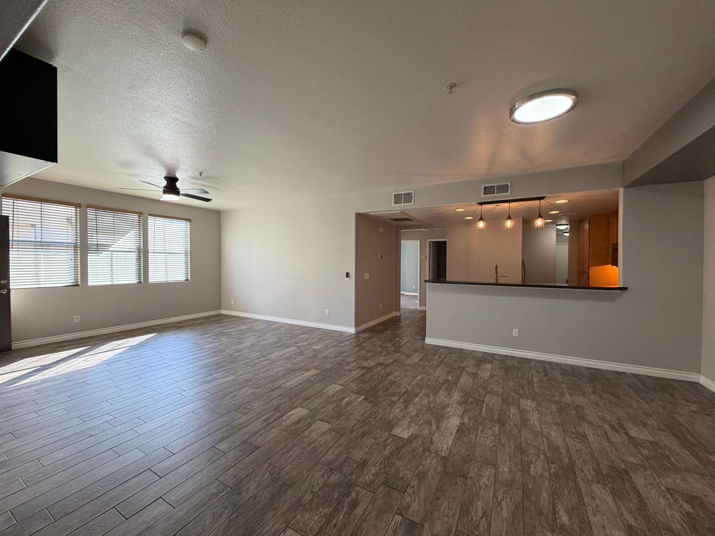 1886 Nantes Pl Unit 122 - Chula Vista - California - 3 bed, 2 bath rental property