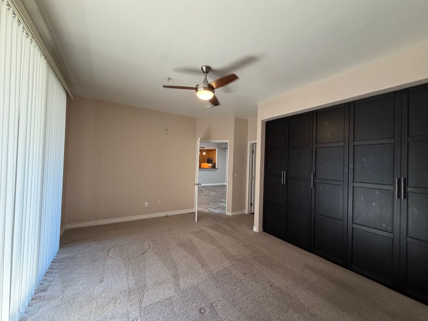 1886 Nantes Pl Unit 122 - Chula Vista - California - 3 bed, 2 bath rental property