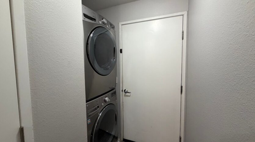 1886 Nantes Pl Unit 122 - Chula Vista - California - 3 bed, 2 bath rental property