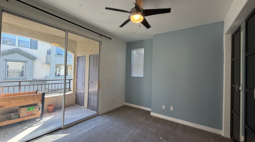 1886 Nantes Pl Unit 122 - Chula Vista - California - 3 bed, 2 bath rental property