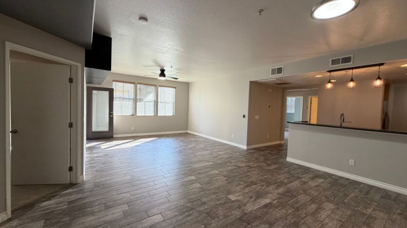 1886 Nantes Pl Unit 122 - Chula Vista - California - 3 bed, 2 bath rental property