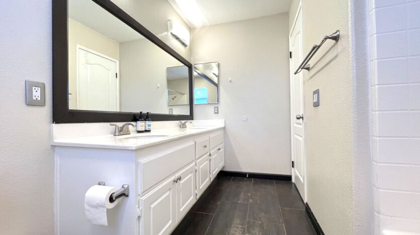 19059 Weathervane Pl - Riverside - California - 4 bed, 2.5 bath rental property