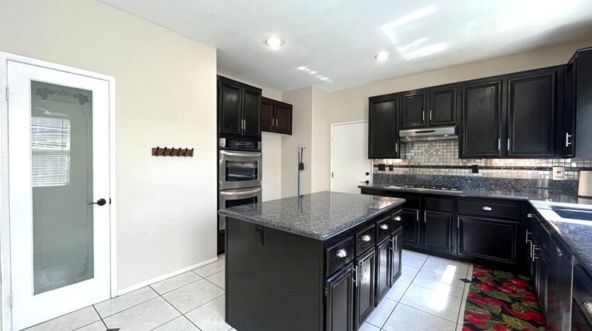 19059 Weathervane Pl - Riverside - California - 4 bed, 2.5 bath rental property