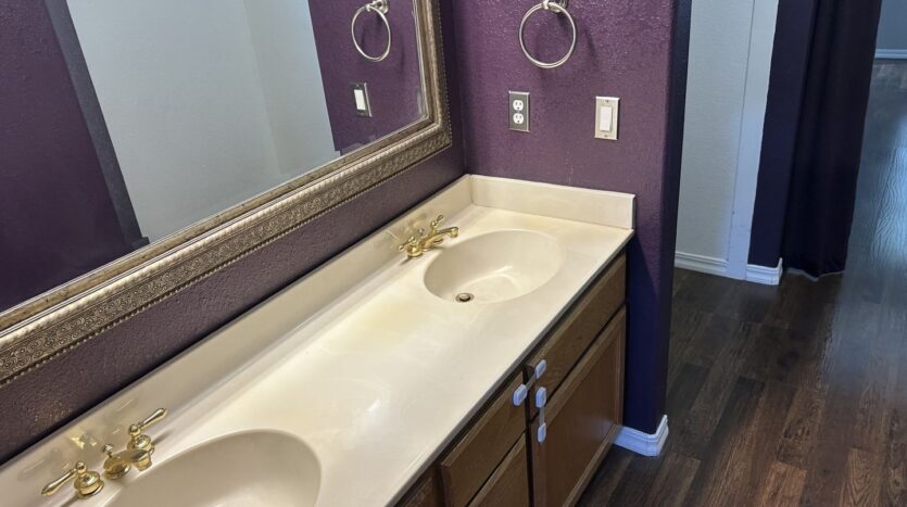 1911 Alpine Court - Petaluma - California - 3 bed, 2.5 bath rental property