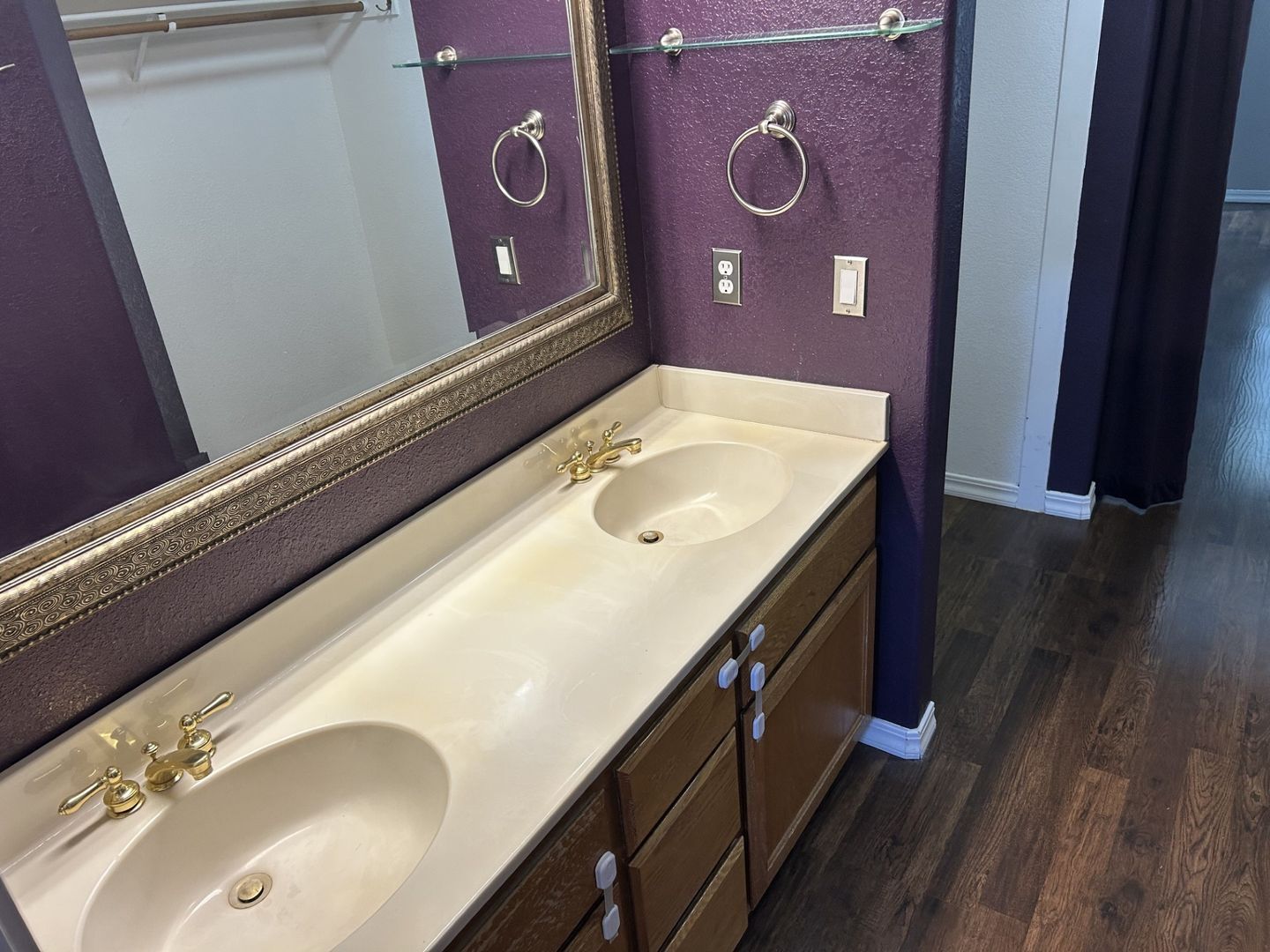1911 Alpine Court - Petaluma - California - 3 bed, 2.5 bath rental property