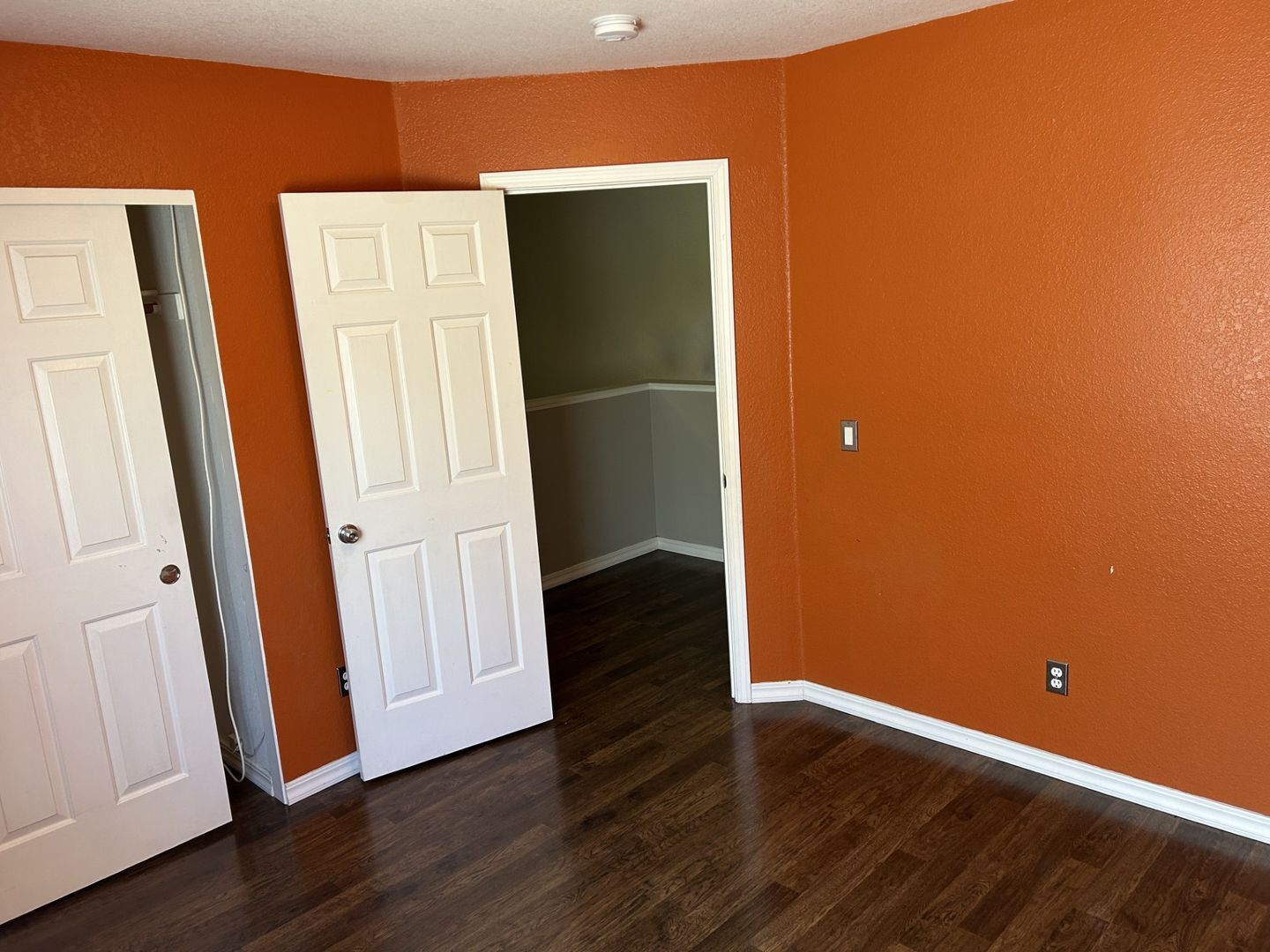 1911 Alpine Court - Petaluma - California - 3 bed, 2.5 bath rental property