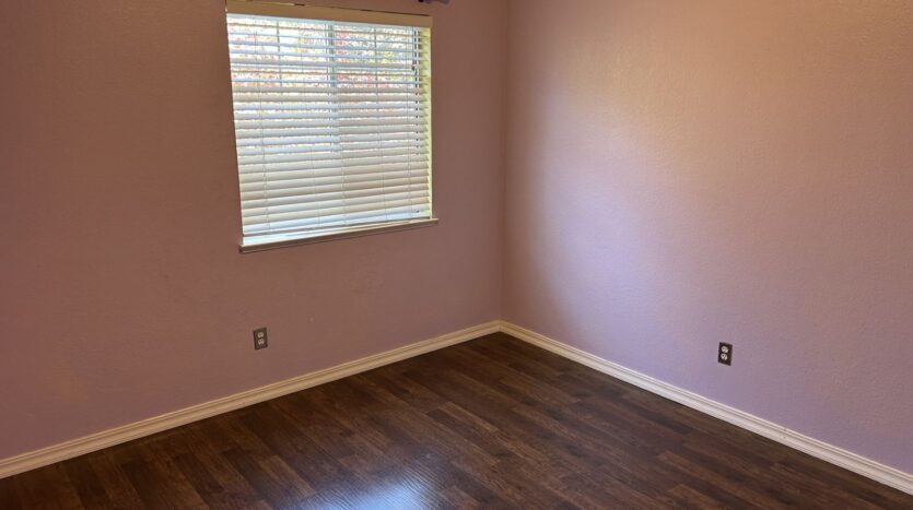 1911 Alpine Court - Petaluma - California - 3 bed, 2.5 bath rental property