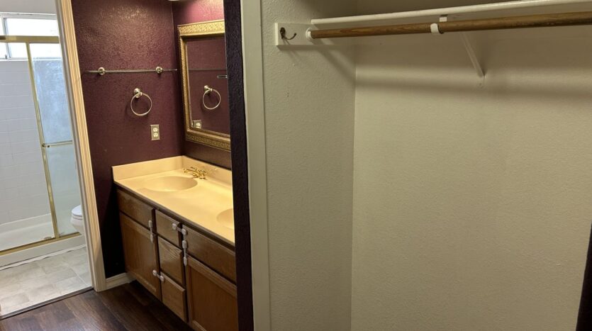 1911 Alpine Court - Petaluma - California - 3 bed, 2.5 bath rental property