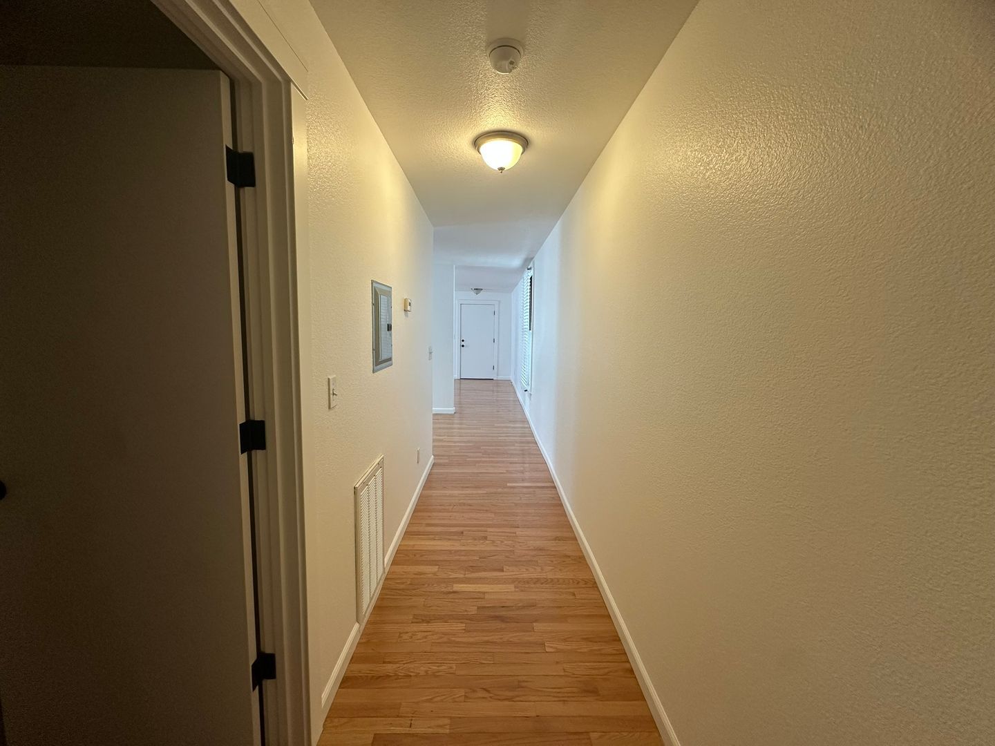 1915 10th Street  Apt 1  - Sacramento - California - 1 bed, 1 bath rental property