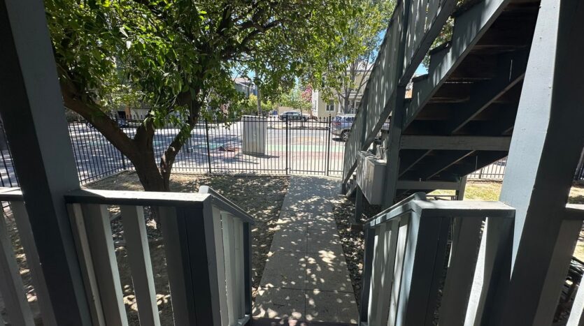 1915 10th Street  Apt 1  - Sacramento - California - 1 bed, 1 bath rental property
