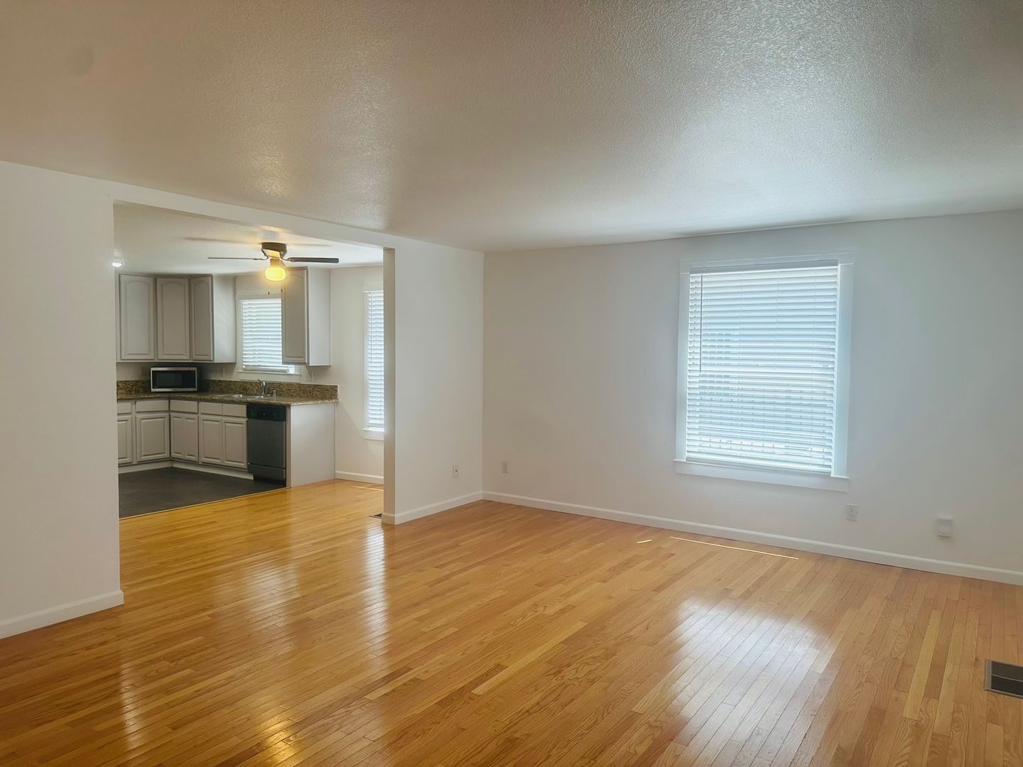 1915 10th Street  Apt 1  - Sacramento - California - 1 bed, 1 bath rental property