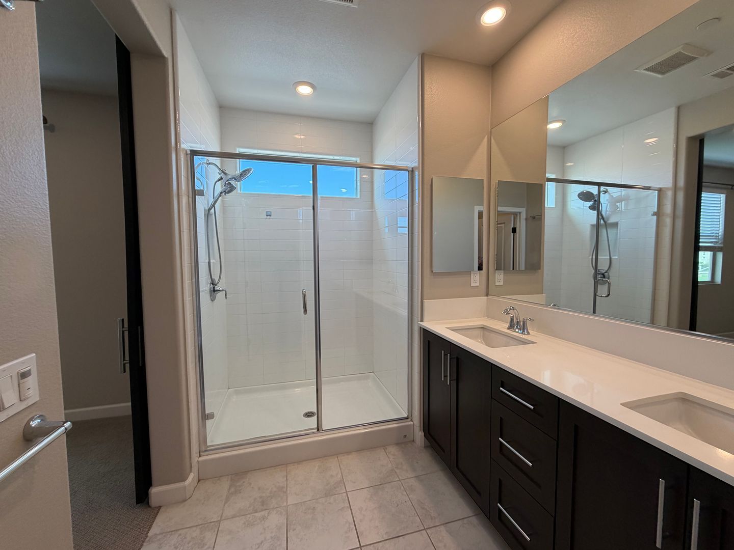 1922 Strata Street Unit 5 - Chula Vista - California - 4 bed, 3.5 bath rental property