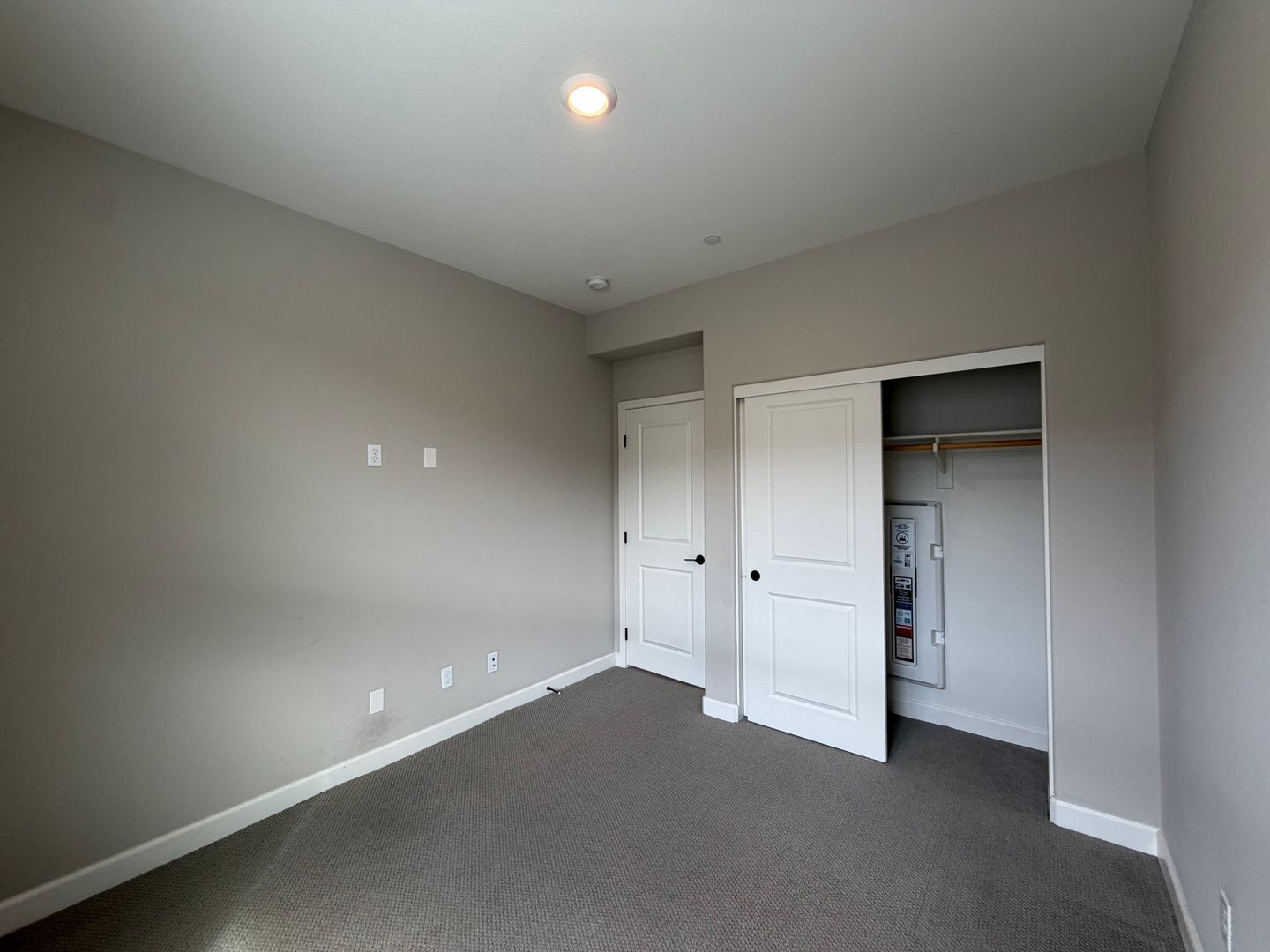 1922 Strata Street Unit 5 - Chula Vista - California - 4 bed, 3.5 bath rental property