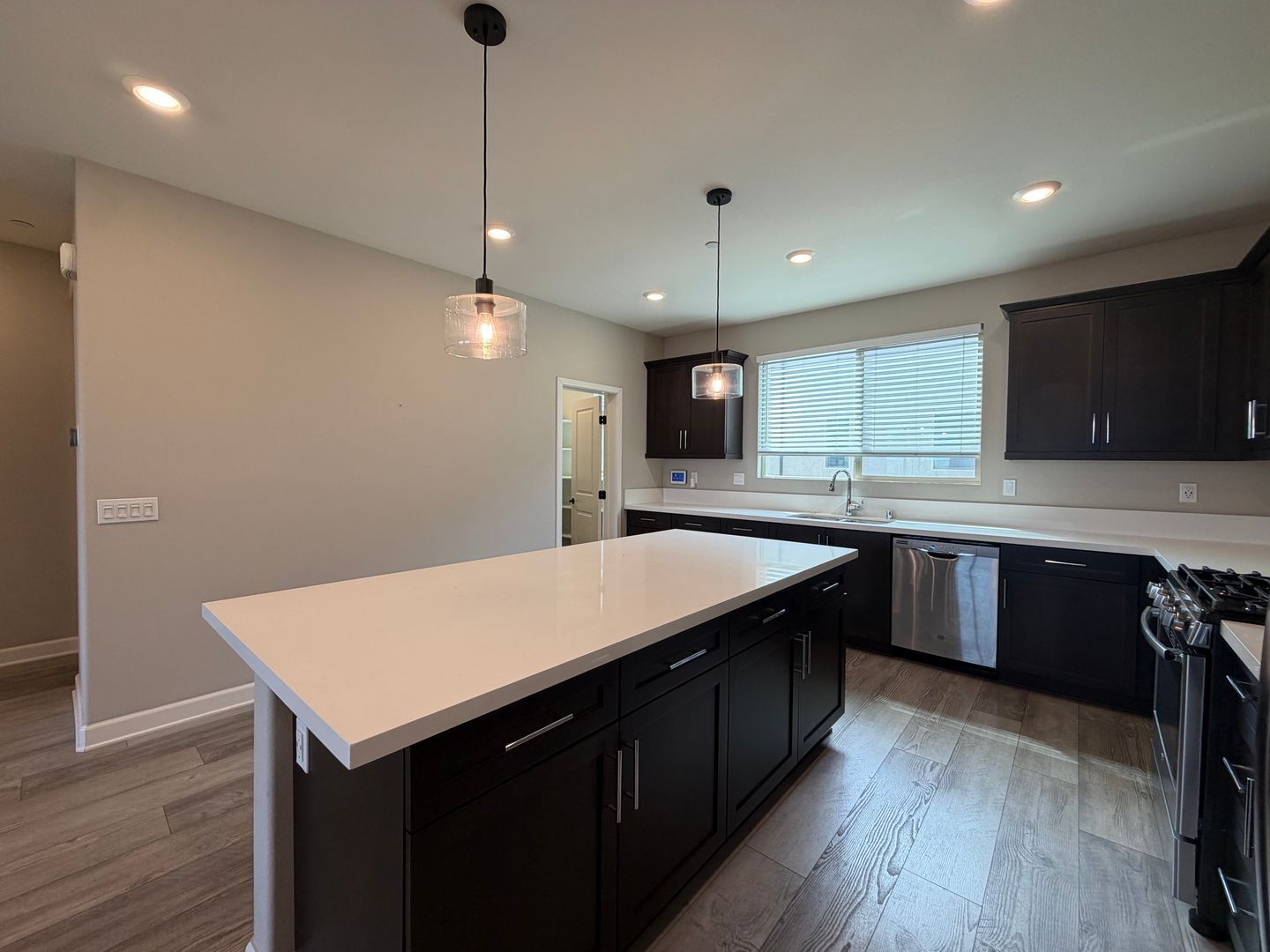 1922 Strata Street Unit 5 - Chula Vista - California - 4 bed, 3.5 bath rental property