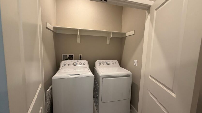 1922 Strata Street Unit 5 - Chula Vista - California - 4 bed, 3.5 bath rental property