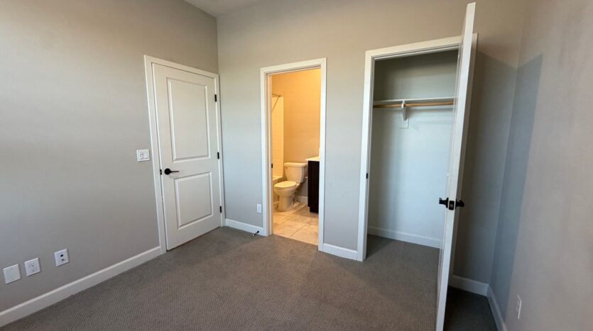 1922 Strata Street Unit 5 - Chula Vista - California - 4 bed, 3.5 bath rental property