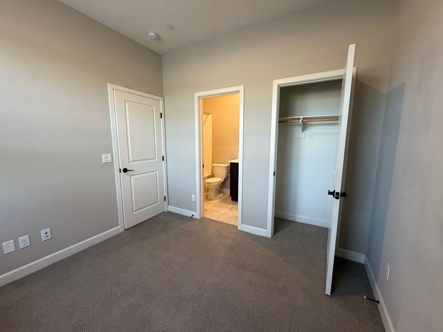 1922 Strata Street Unit 5 - Chula Vista - California - 4 bed, 3.5 bath rental property