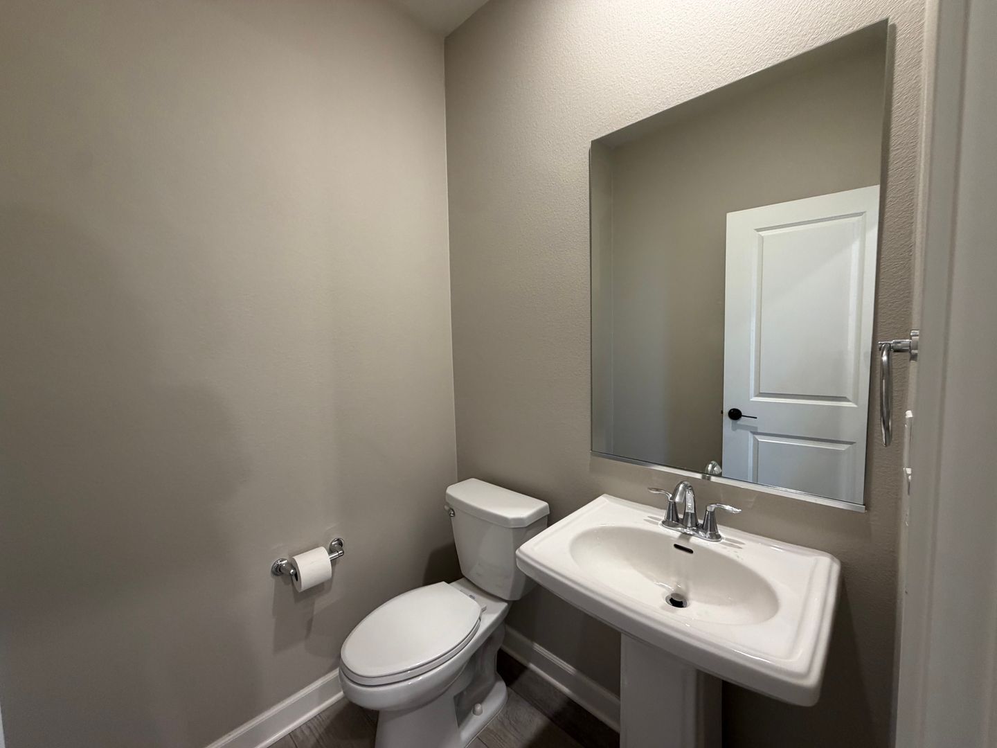 1922 Strata Street Unit 5 - Chula Vista - California - 4 bed, 3.5 bath rental property