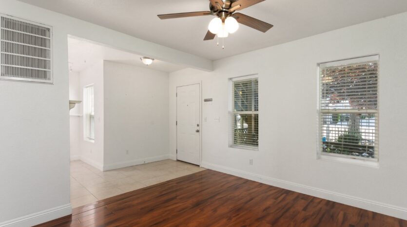 1927 P St APT B - Sacramento - California - 2 bed, 2 bath rental property