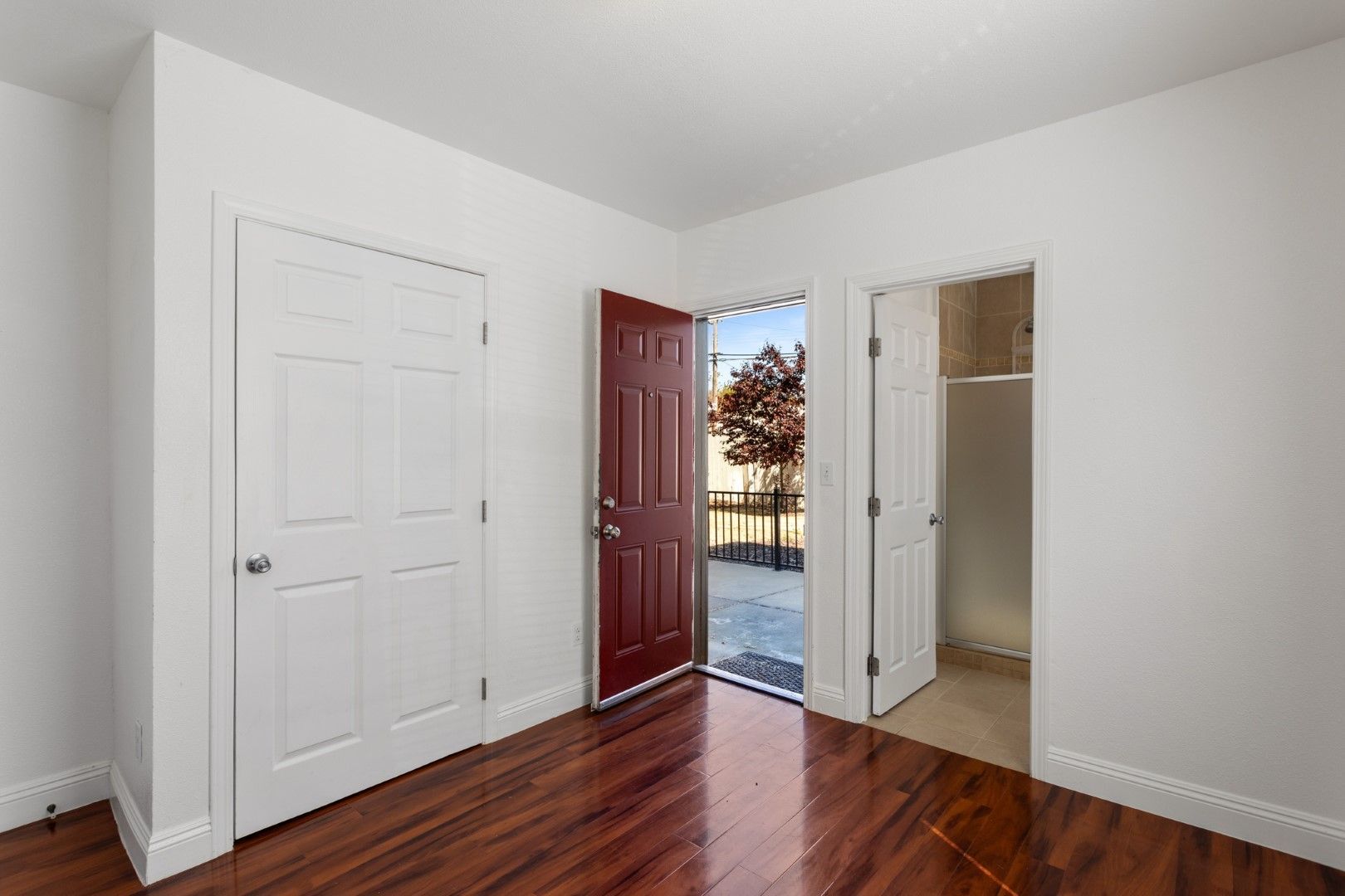 1927 P St APT B - Sacramento - California - 2 bed, 2 bath rental property