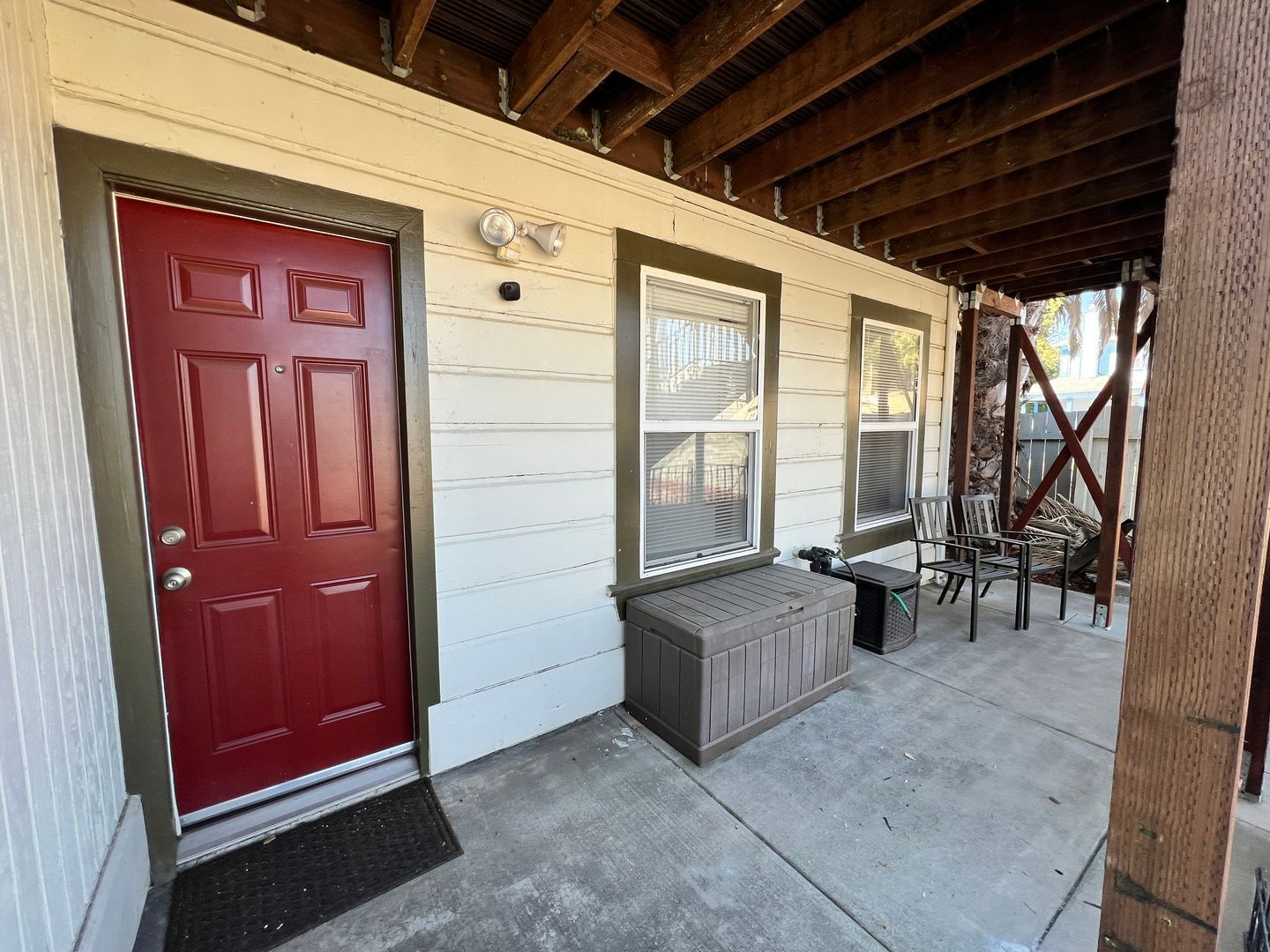 1927 P St APT B - Sacramento - California - 2 bed, 2 bath rental property