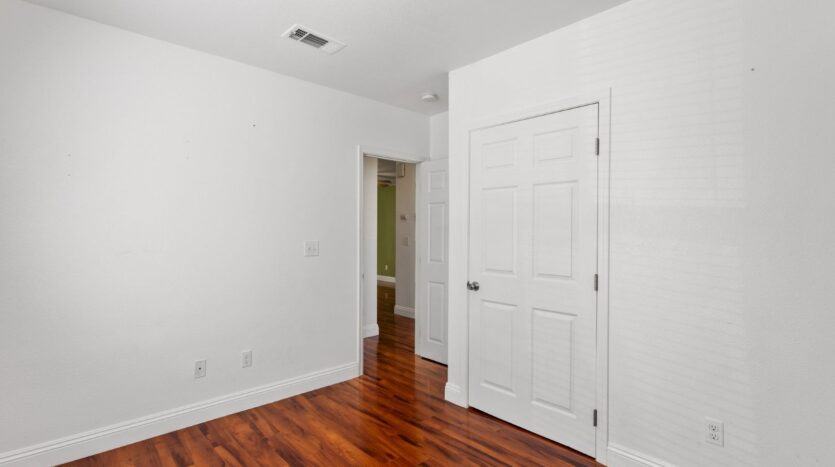 1927 P St APT B - Sacramento - California - 2 bed, 2 bath rental property