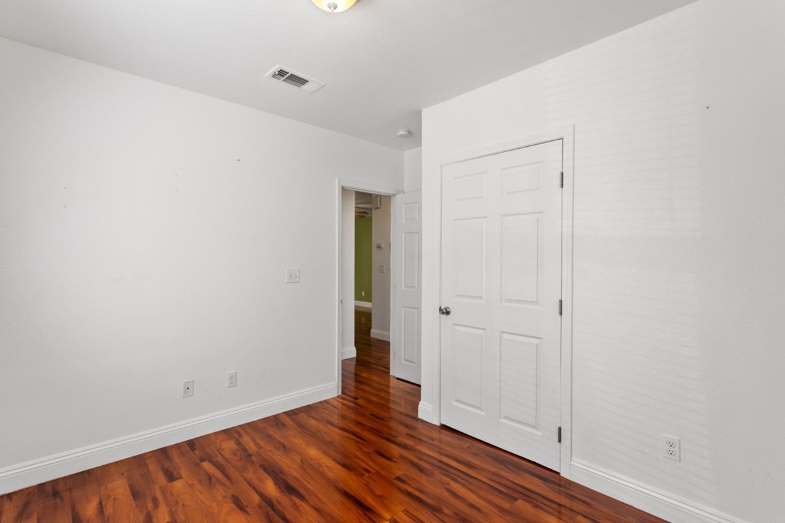 1927 P St APT B - Sacramento - California - 2 bed, 2 bath rental property