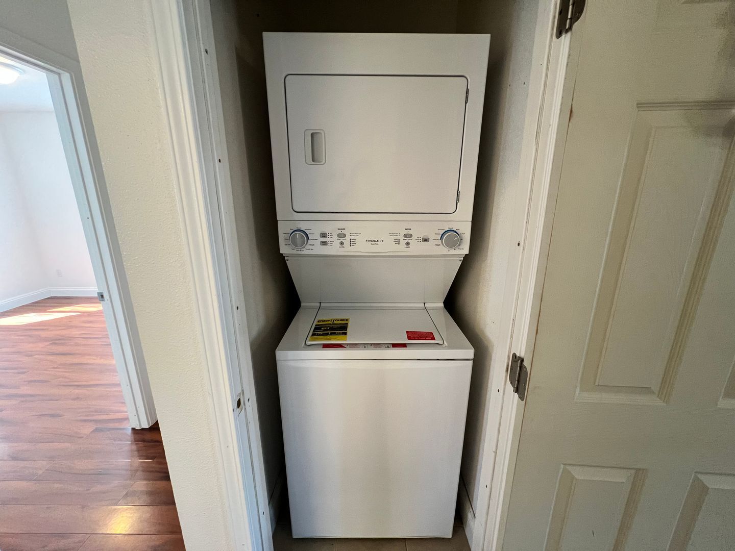 1927 P St APT B - Sacramento - California - 2 bed, 2 bath rental property
