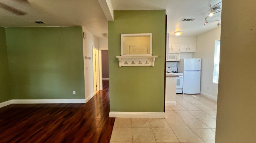1927 P St APT B - Sacramento - California - 2 bed, 2 bath rental property