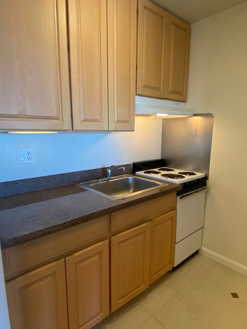 2 Anchor Drive #279 - Emeryville - California - 1 bath rental property