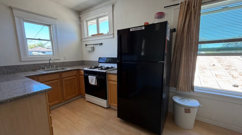 2017 Q St  - Sacramento - California - 3 bed, 1 bath rental property