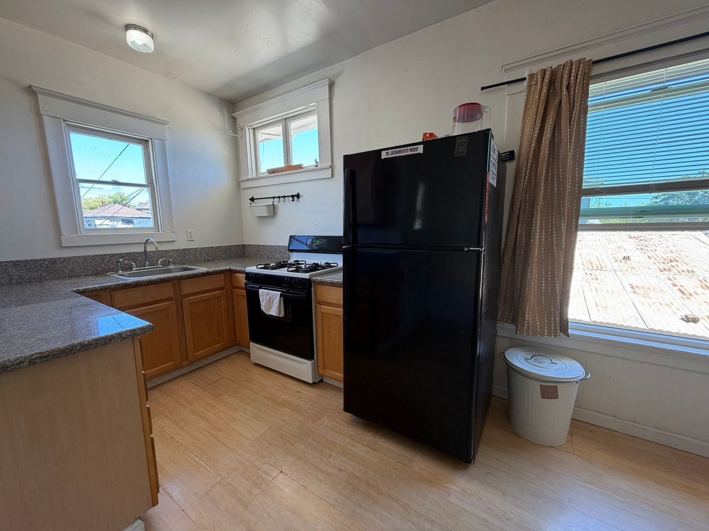 2017 Q St  - Sacramento - California - 3 bed, 1 bath rental property