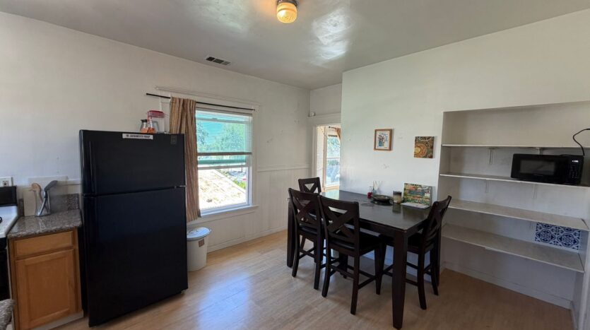 2017 Q St  - Sacramento - California - 3 bed, 1 bath rental property