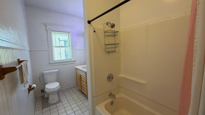 2017 Q St  - Sacramento - California - 3 bed, 1 bath rental property