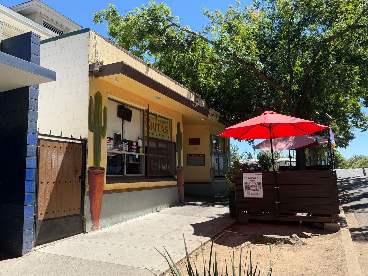 2017 Q St  - Sacramento - California - 3 bed, 1 bath rental property