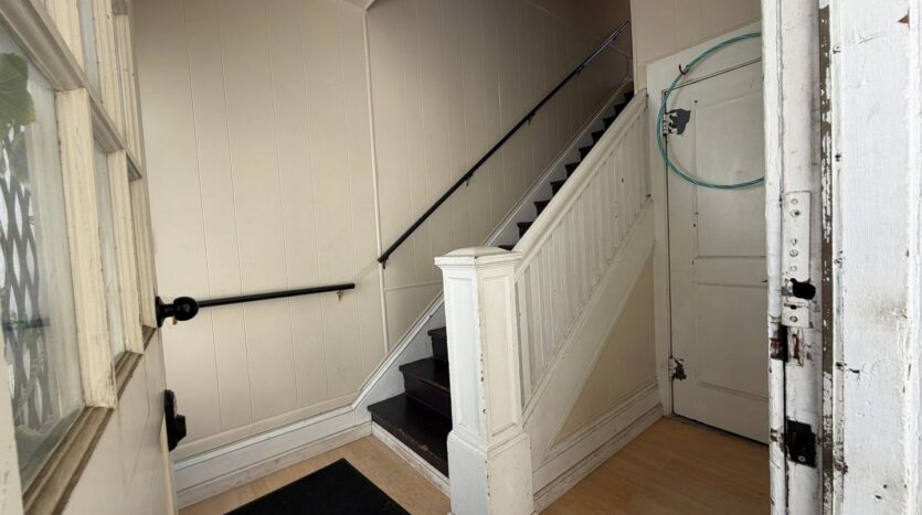 2017 Q St  - Sacramento - California - 3 bed, 1 bath rental property