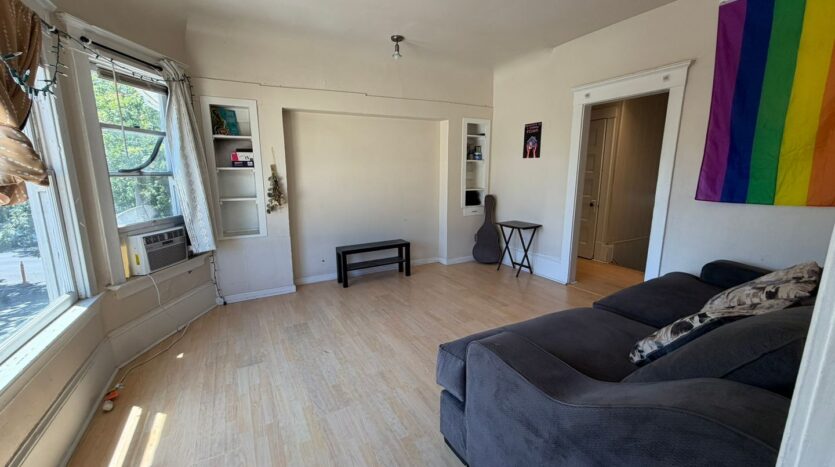 2017 Q St  - Sacramento - California - 3 bed, 1 bath rental property